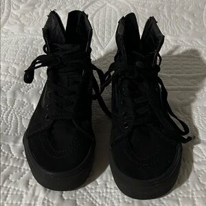 VANS kids Black High-Top Sneakers Sz: 2.5